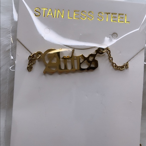 Aries zodiac gold necklace - Picture 1 of 3